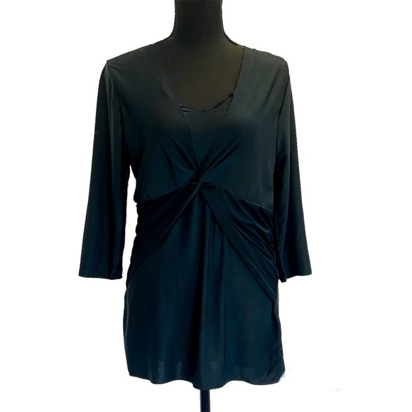 BCBGMaxAzria Tops - BCBGMAXAZRIA black crisscross 3/4 sleeve top blouse stretchy Sz M